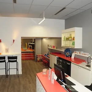 ibis-styles-chambery-centre-gare-73000.hotels-rhonealpes.com/