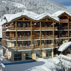 hotel-le-grand-bec.hotels-rhonealpes.com/